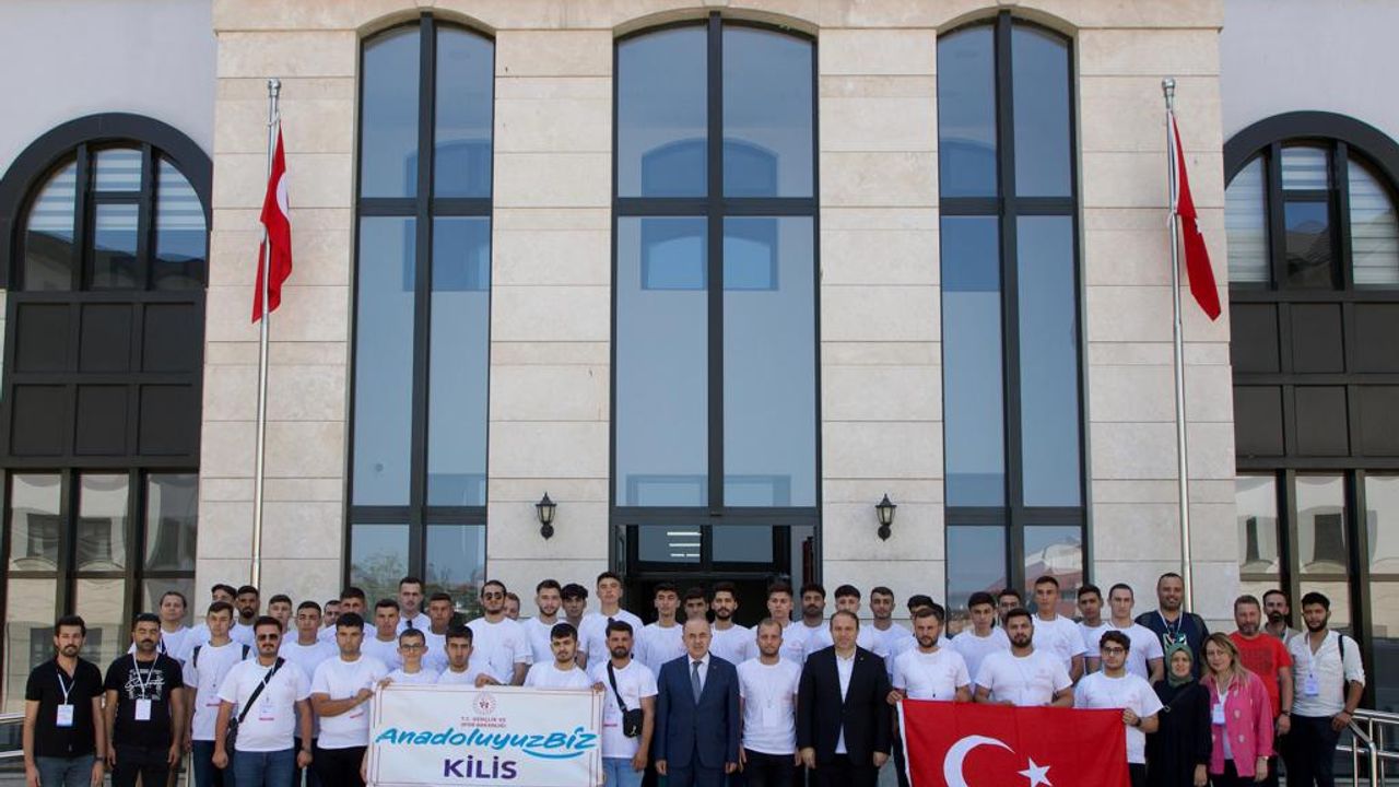 “Anadolu'yuz BİZ Projesi” Kapsamında Kilis’ten Ordu’ya Gelen Öğrenciler, Vali Erol’u Ziyaret Etti
