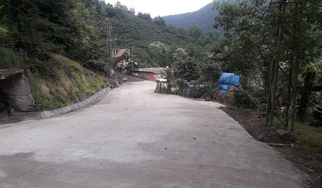 Ordu Çaybaşı Grup Yollarına Beton Konforu