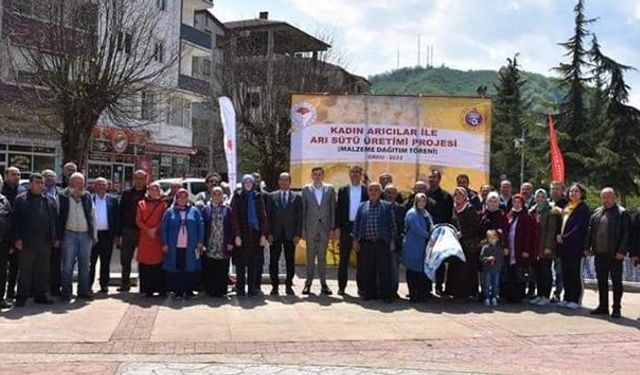 Ordu’da Kadın Arıcılarla Arı Sütü Üretimi Artıyor
