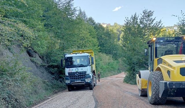 Ordu'da Aybastı’nın Mahalle Yolları Asfaltla Buluşuyor