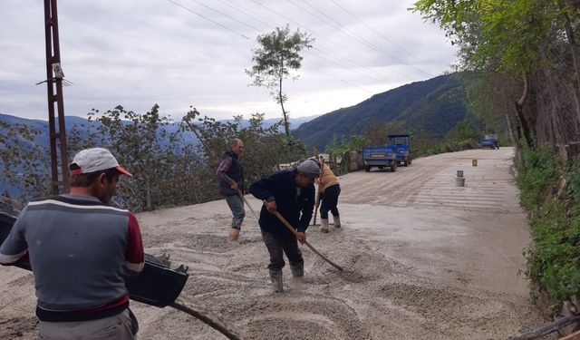 Ordu Büyükşehir Kumru’nun Mahallelerini Betonla Buluşturuyor