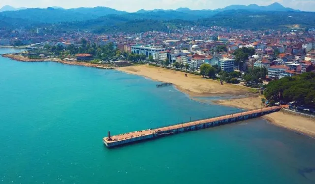 ÜNYE İL OLMAKTA KARARLI...