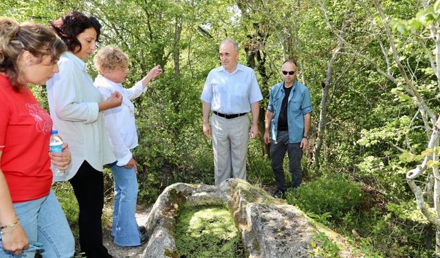 Vali Erol, Fatsa'da Tarihi Mekanlardaki Kazı Çalışmalarını İnceledi